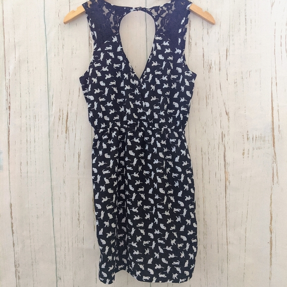 3/$20 Forever 21 Black White Cat Print Lace Dress - Picture 12 of 13